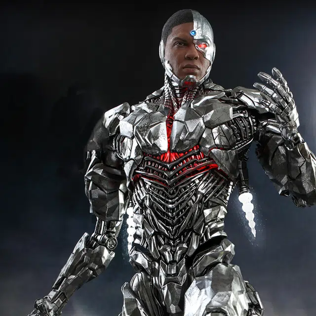 Hot Toys 32cm