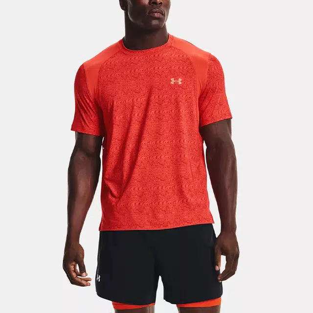 Under Armour T