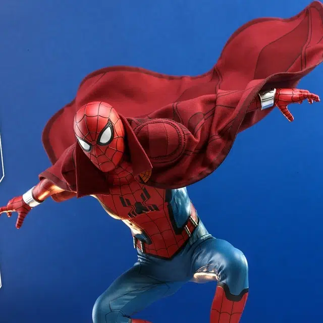 Hot Toys 16 30cm