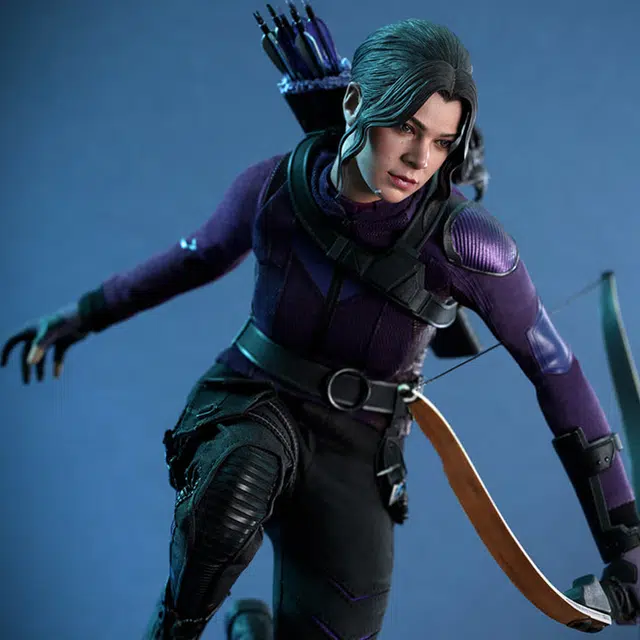 Hot Toys 16 28cm