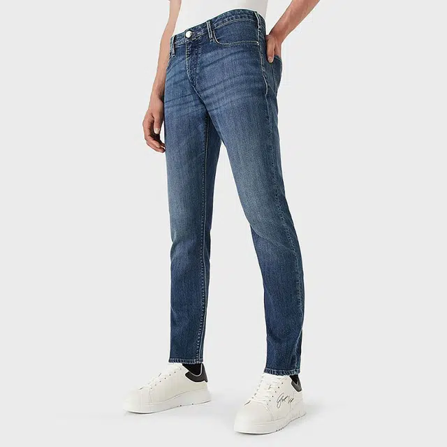 EMPORIO ARMANI