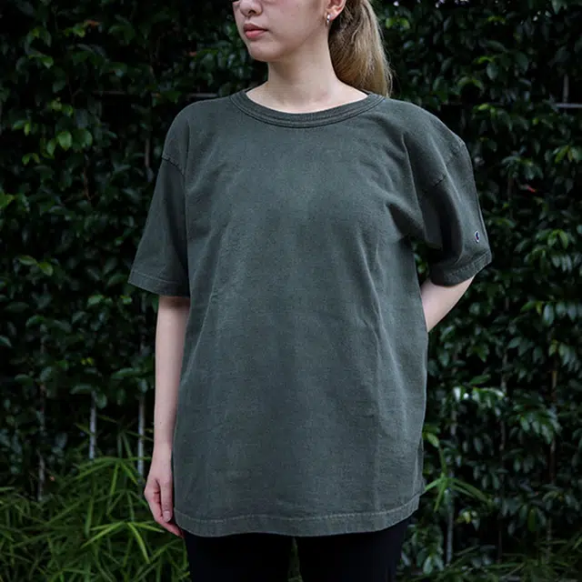 Champion FW22 T