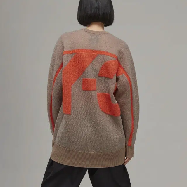 Y-3 FW22 logo