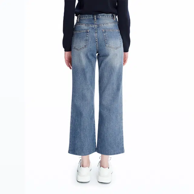 A.P.C