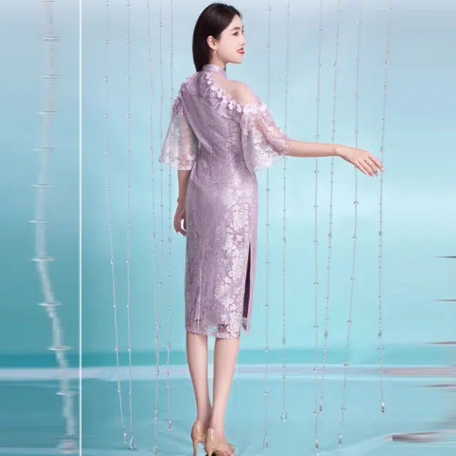四美子 花卉中长款钉珠盘扣低开衩喇叭短袖旗袍 洛颜