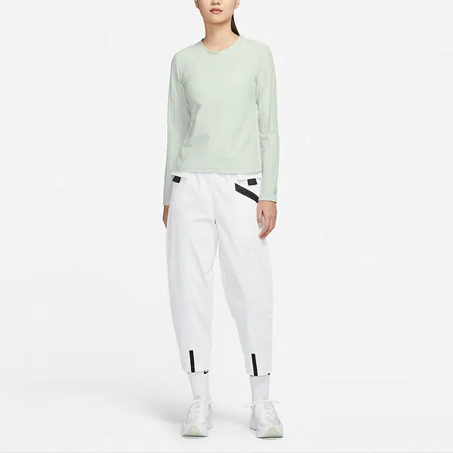 Nike Sportswear Dri-FIT Adv Tech Pack T