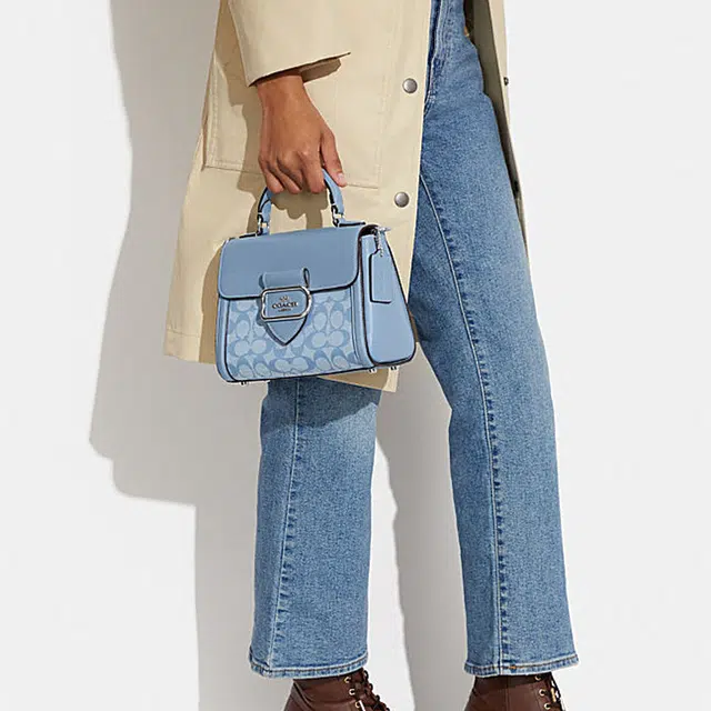 COACH Morgan 21 chambray