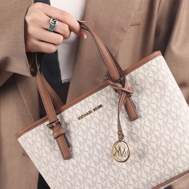 MICHAEL KORS MK Jet Set Tote