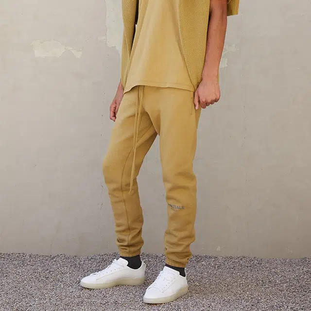 Fear of God Essentials FW21 Sweatpant Amber