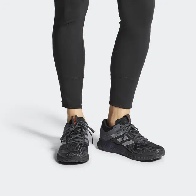 adidas Aerobounce st 2