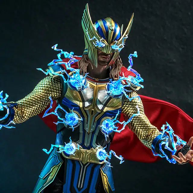 Hot Toys 16 32cm