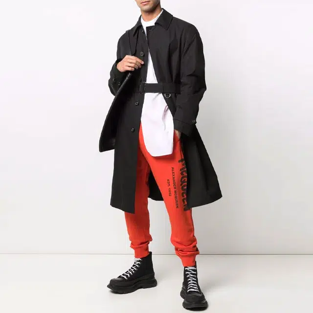 Alexander McQueen Logo