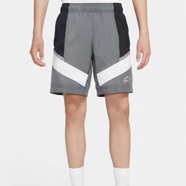 Nike Sportswear Heritage Windrunner +