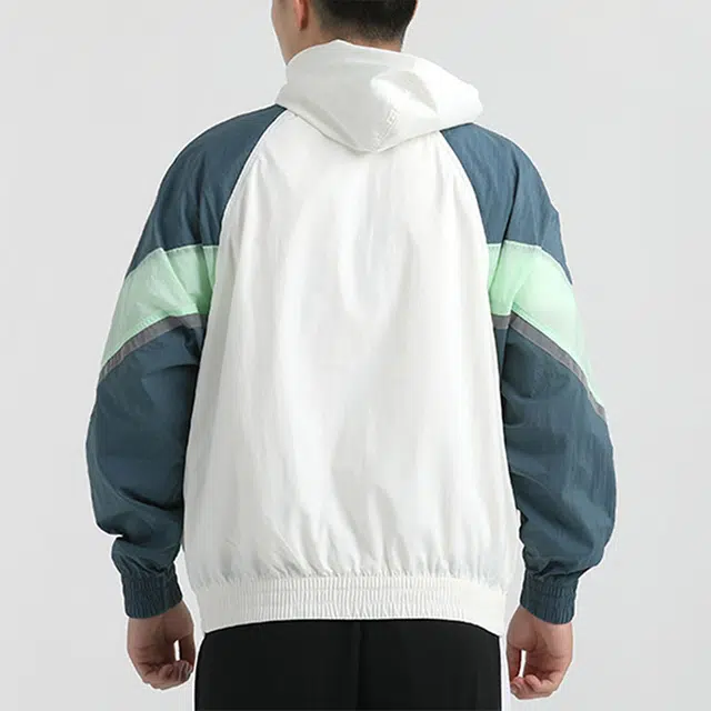Nike Windrunner Sail