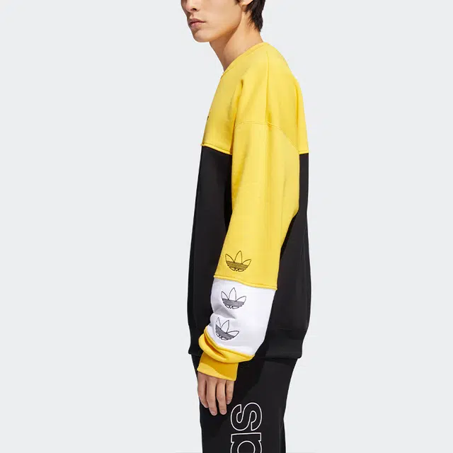 adidas originals Rivalry Crew