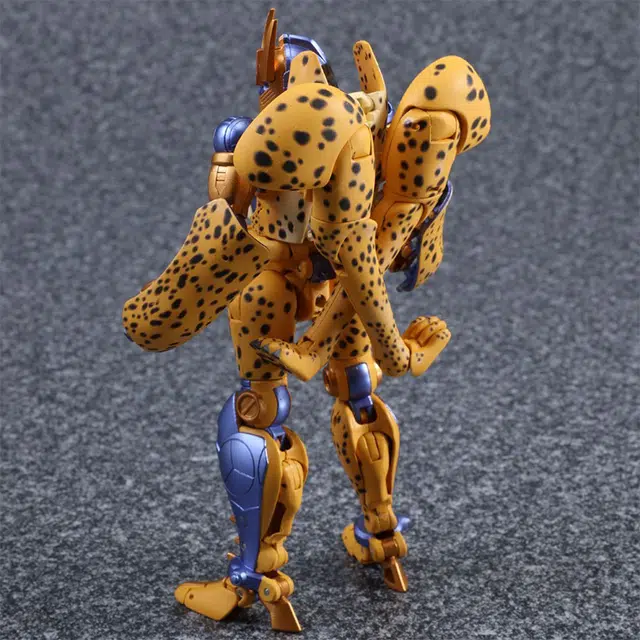 TAKARA TOMY MP34 BW 2019 19cm
