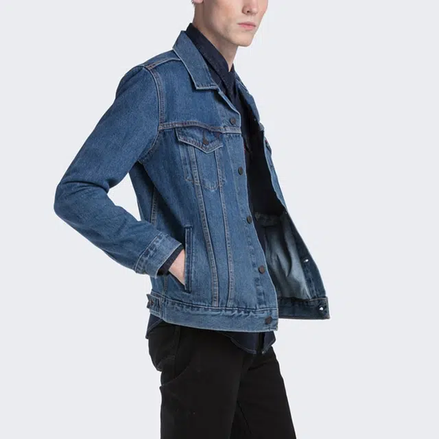 Levis