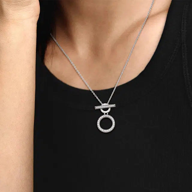 Pandora T