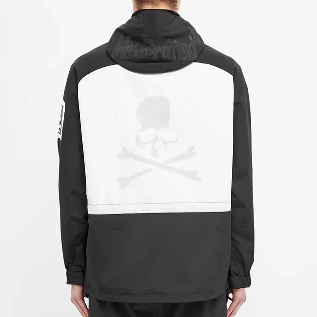 Timberland x MASTERMIND WORLD Logo