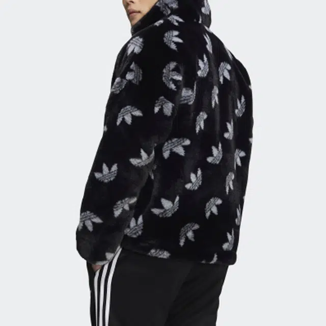 adidas originals Logo