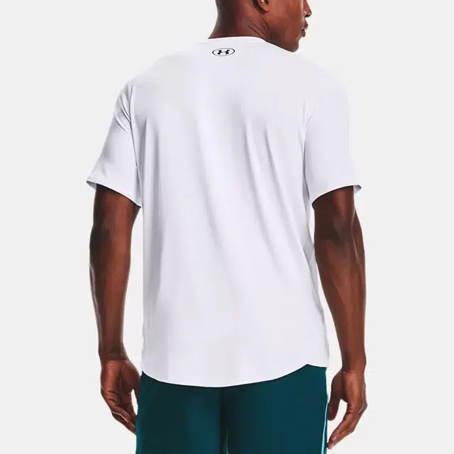 Under Armour logoT