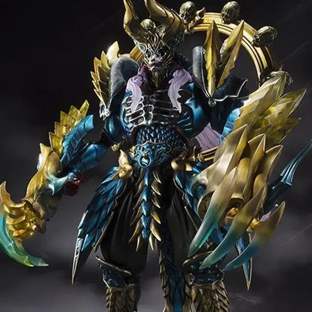 BANDAI 16cm