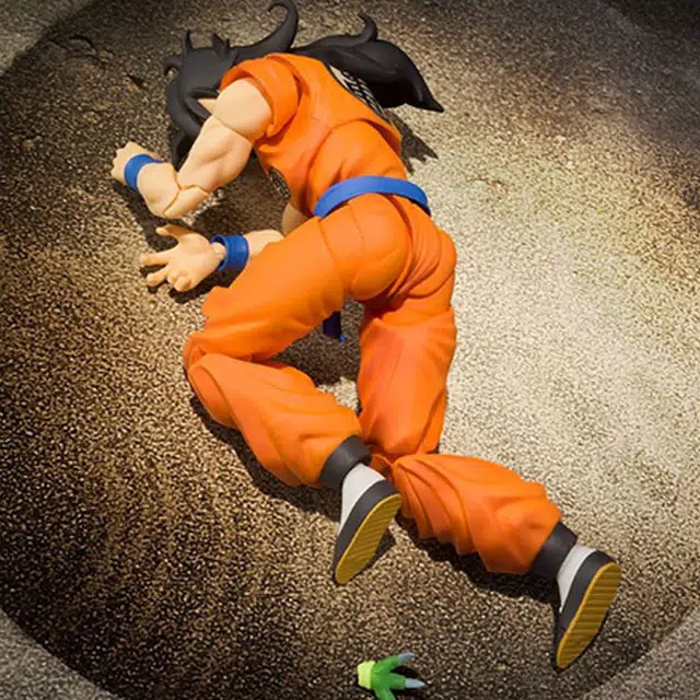 BANDAI shf saibamen 15cm