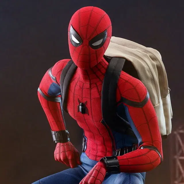 Hot Toys 14 43.5cm