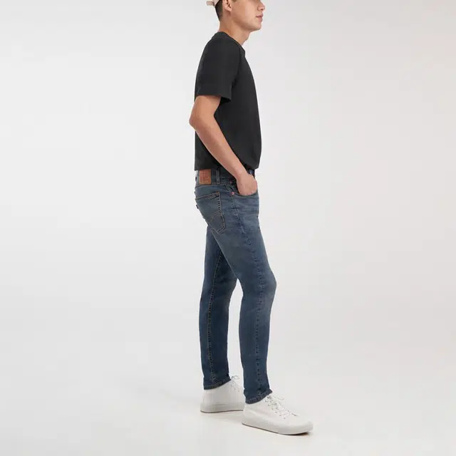 levis
