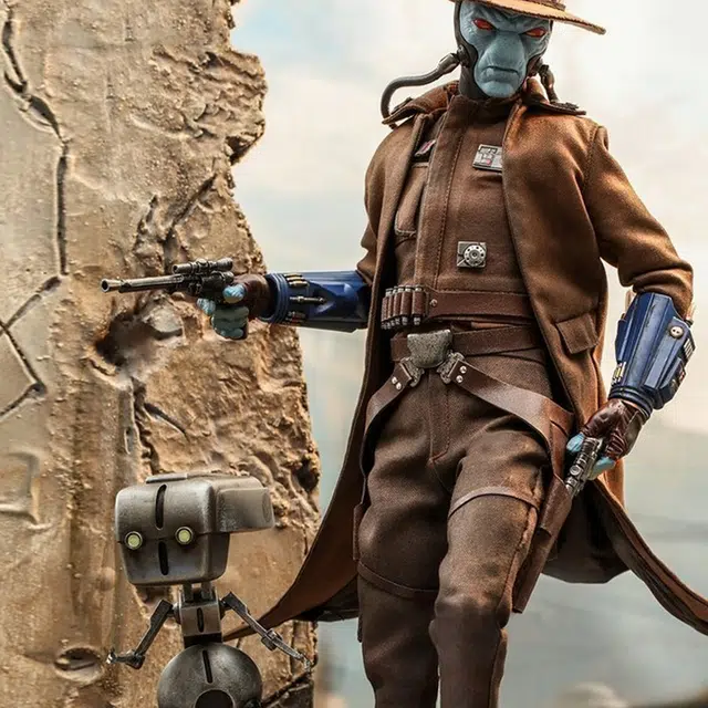 Hot Toys 16 34cm
