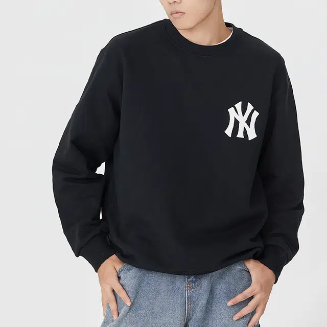 MLB