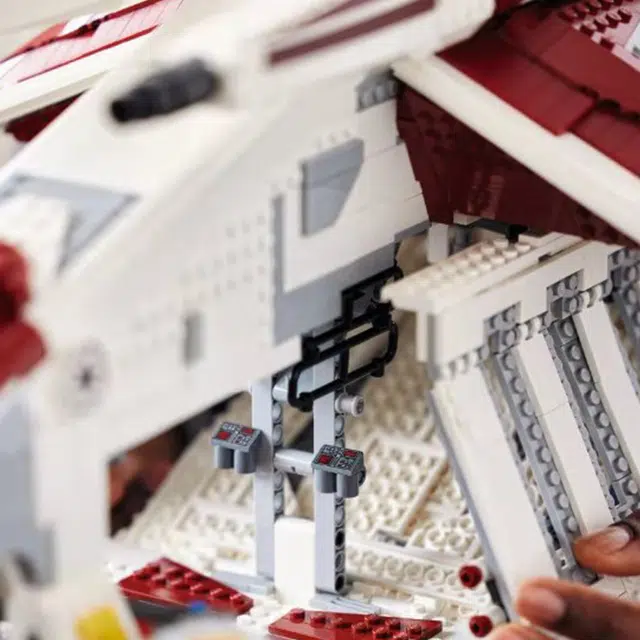 LEGO 75309