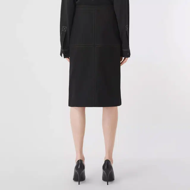 Burberry SS22 A