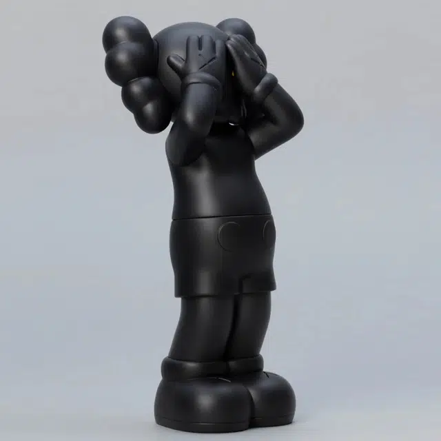 KAWS Companion 25cm