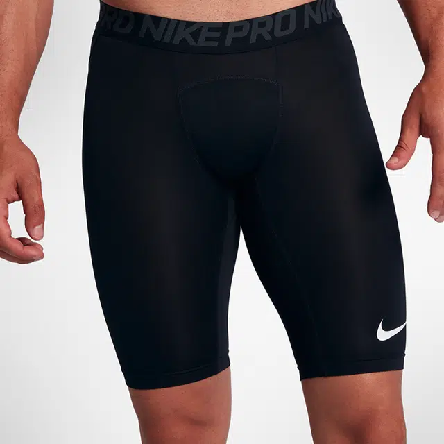 Nike Pro 6"