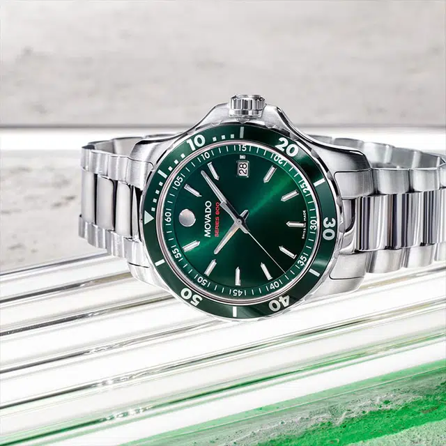 MOVADO 800 200m 40mm 2600136
