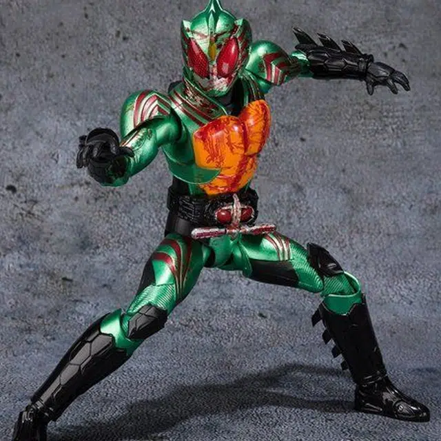 BANDAI Amazons shf 14.5cm