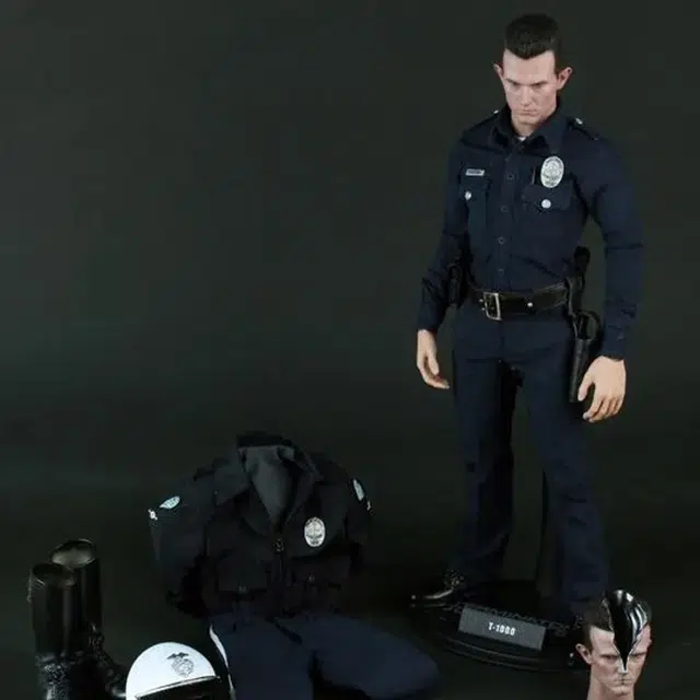 Hot Toys 16 mms 129 t-1000 30cm