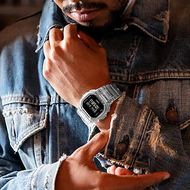 CASIO G-SHOCK 200 48.9*42.8mm DW-5600SKE-7-person