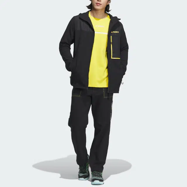 adidas x National Geographic Soft Shell Logo