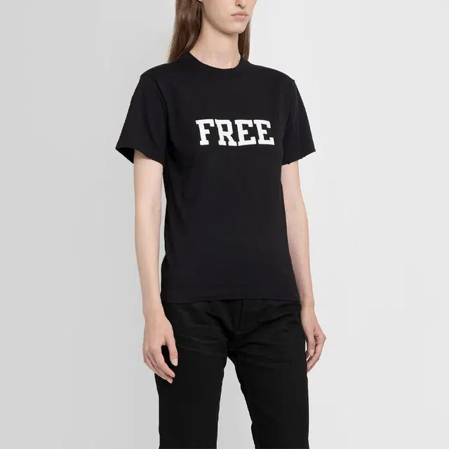 Balenciaga T