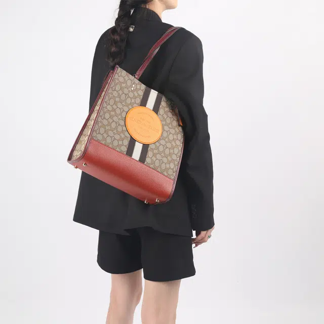 COACH Dempsey 30 Logo Tote