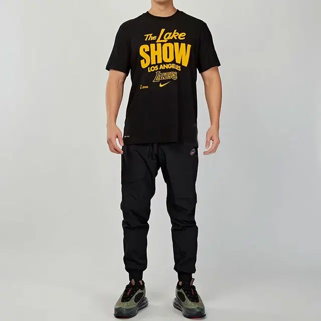 Nike Mantra Dri-Fit NBAT