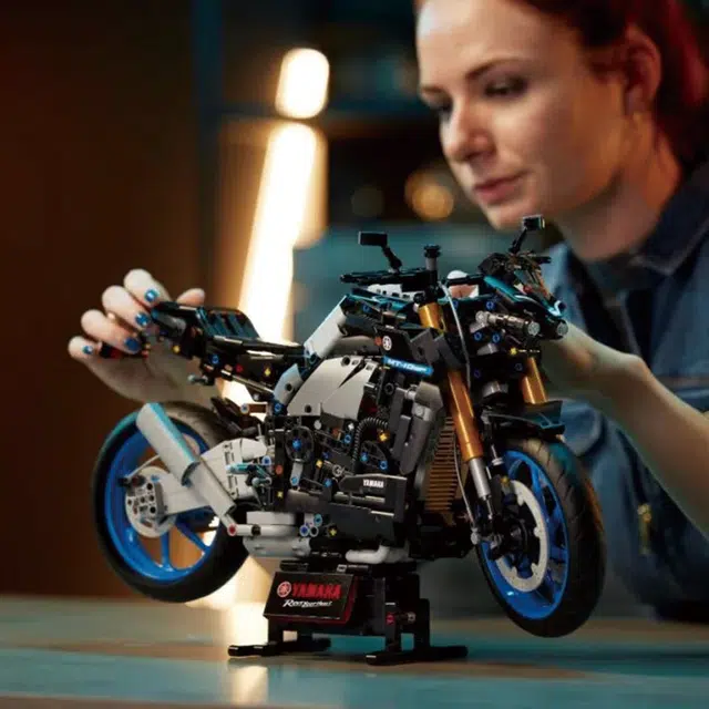 LEGO x YAMAHA MT-10 SP 1478pcs 42159