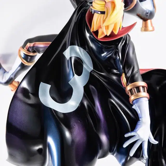 MegaHouse mh 21.5cm