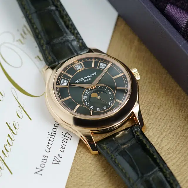 PATEK PHILIPPE 30 40mm 18K 5205R-011