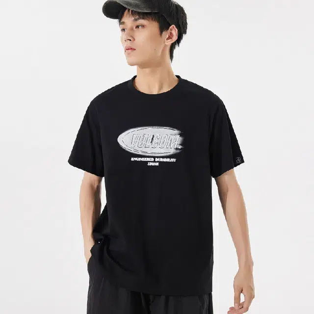 VOLCOM T