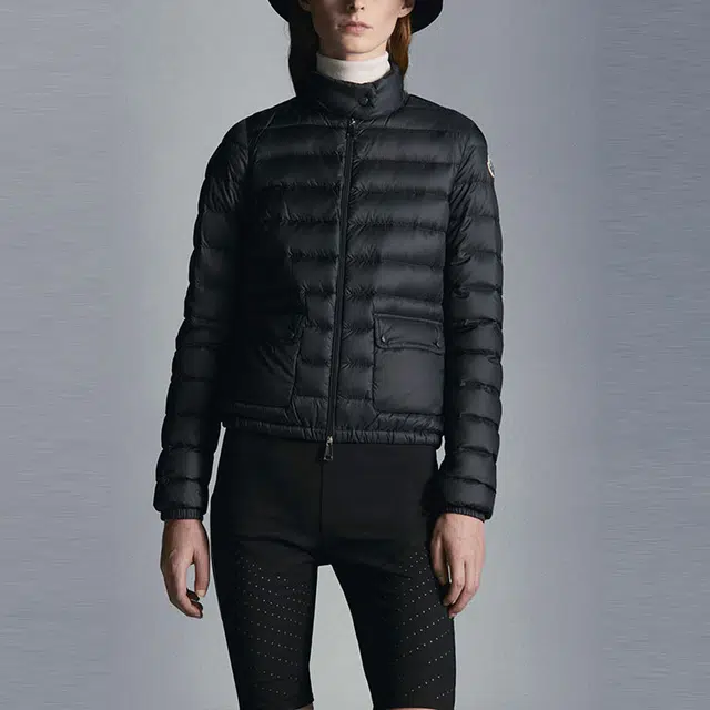 Moncler SS22