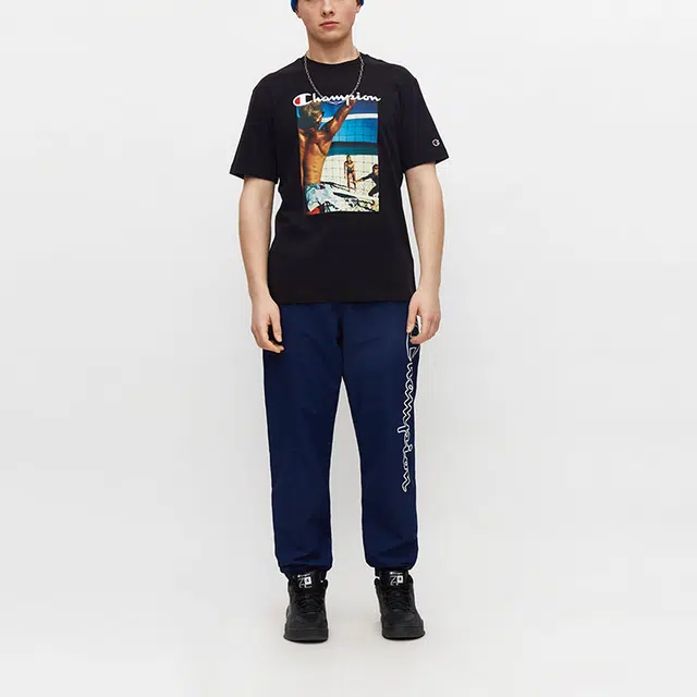 Champion T