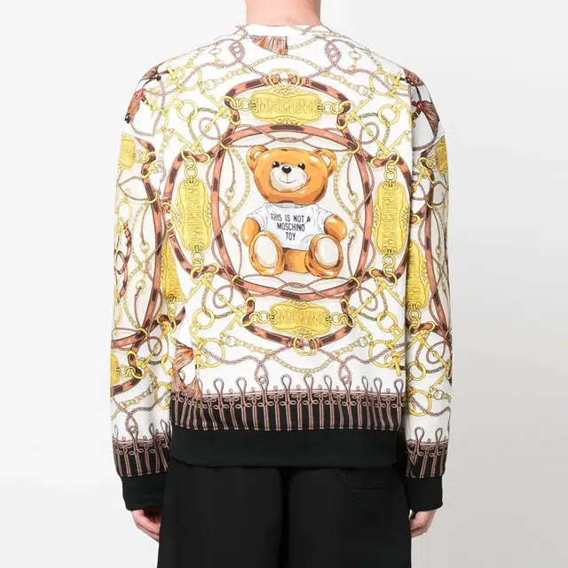 MOSCHINO FW22